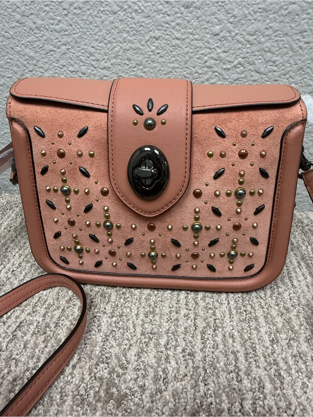 Coach Page Prairie Rivets Coral Pink Leather Studded Turnlock Shoulder/Cross Bag